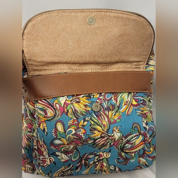 Sakroots Artist Circle Flat Teal Treehouse Crossbody Bag - Picture 3 of 13